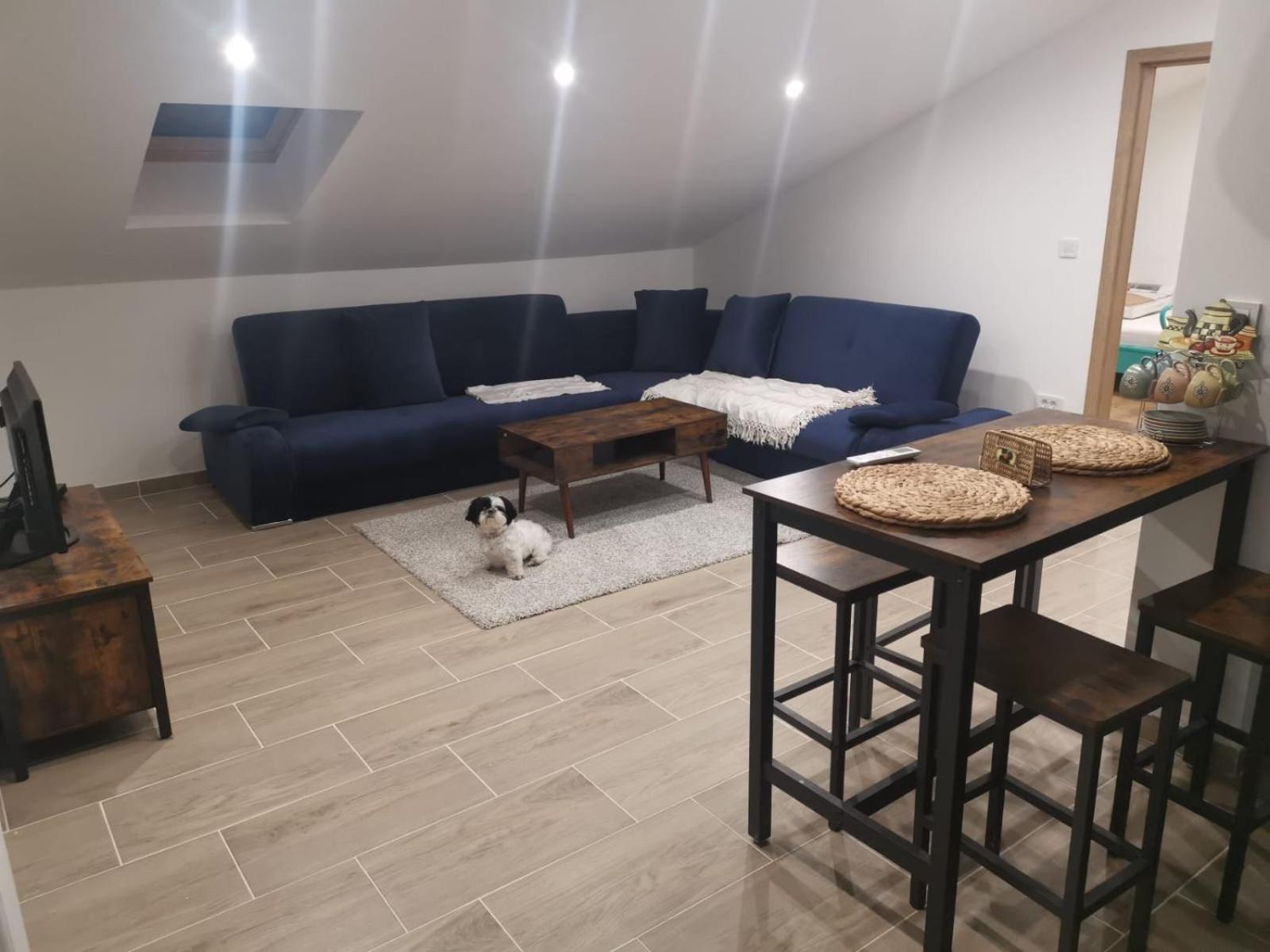Apartment Emily